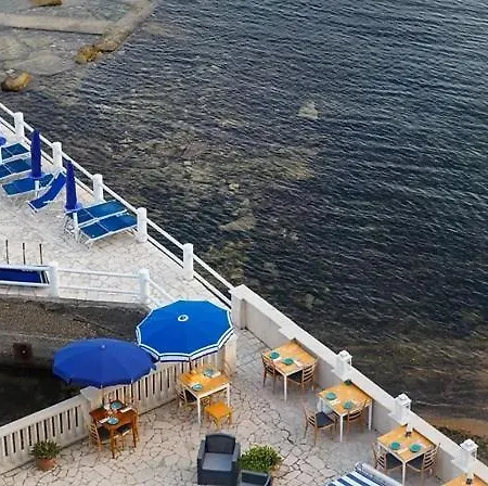 Le Najadi Hotel