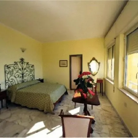 Le Najadi 3* Santa Marinella