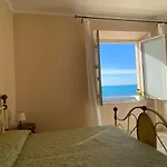 Le Najadi Hotel 3*