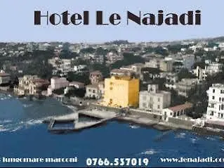 Le Najadi מלון 3*